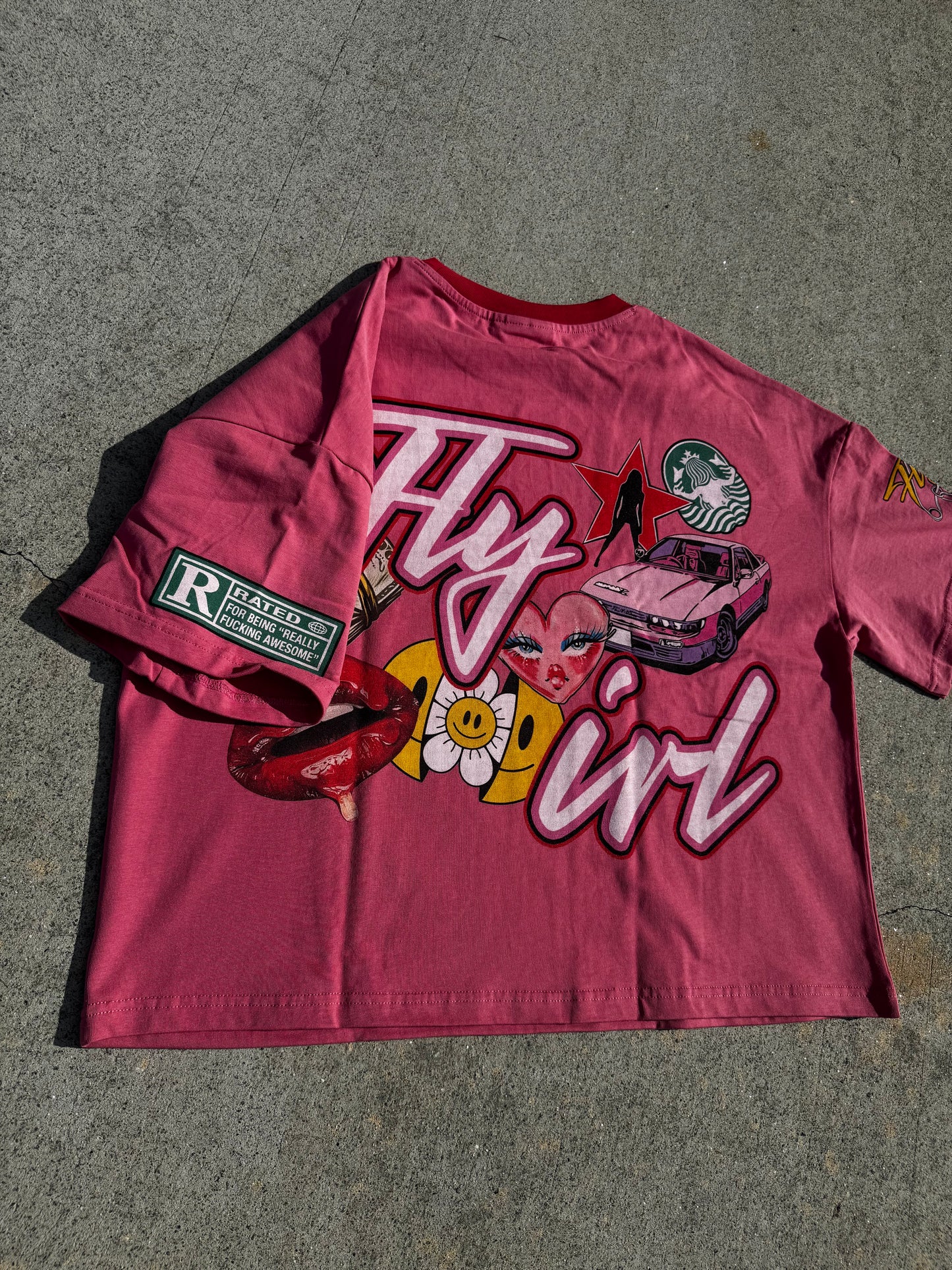 Fly irl graphic tee