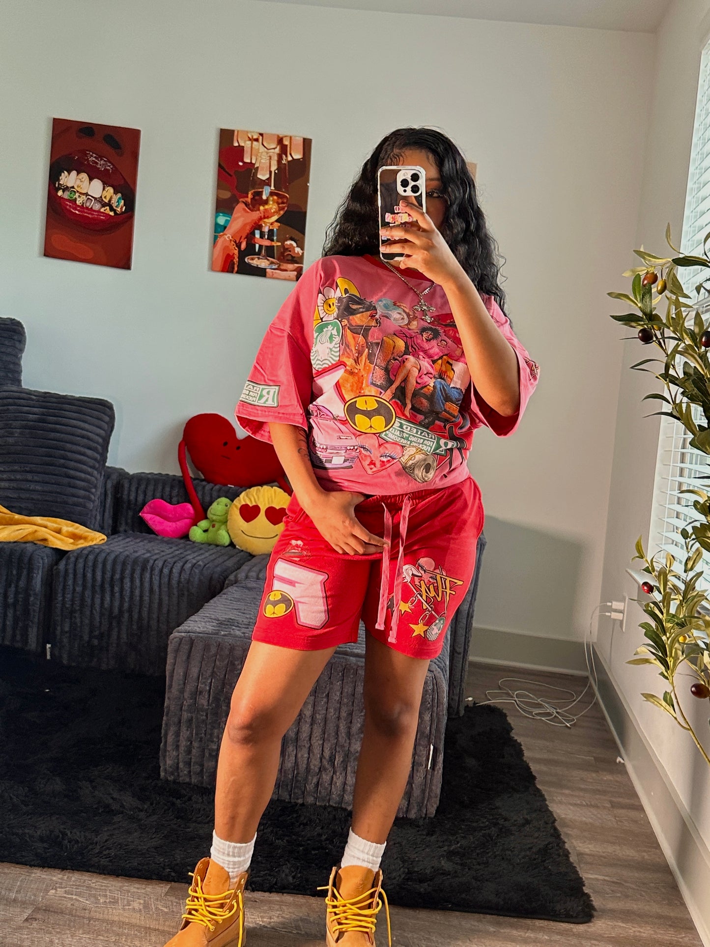 Fly irl graphic tee